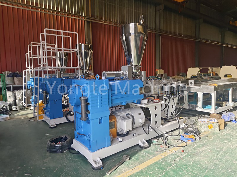 Yongte successfully completed the production of 3 sets of WPC profile extrusion lines for our abroad customer!