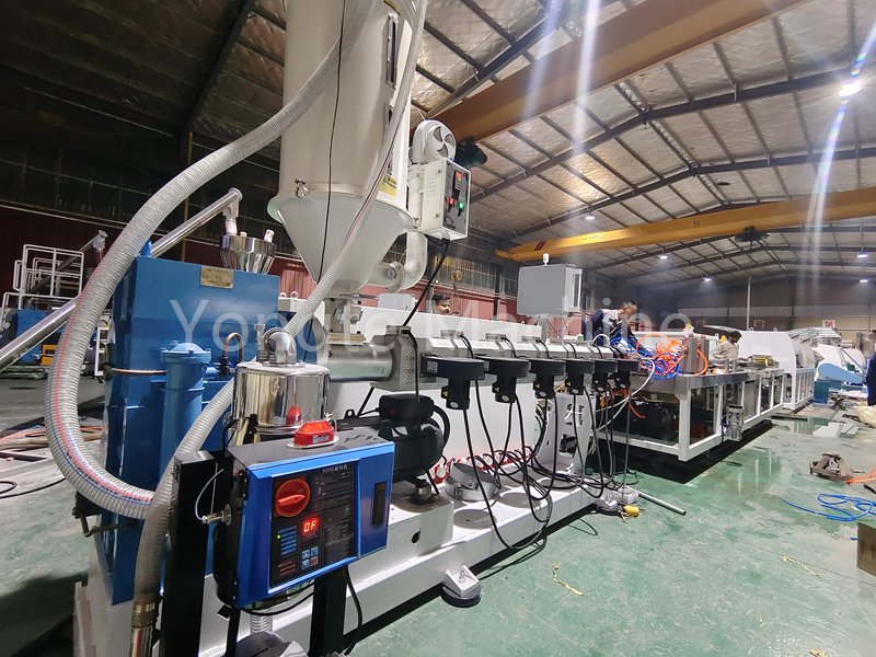 Overcome production difficulties! Yongte Plastic Machinery enables stable and efficient production of PVC wood-plastic foam boards