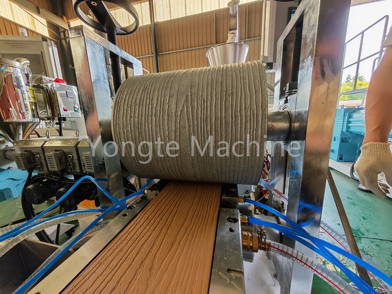 Which plastics can be used to make WPC decking?