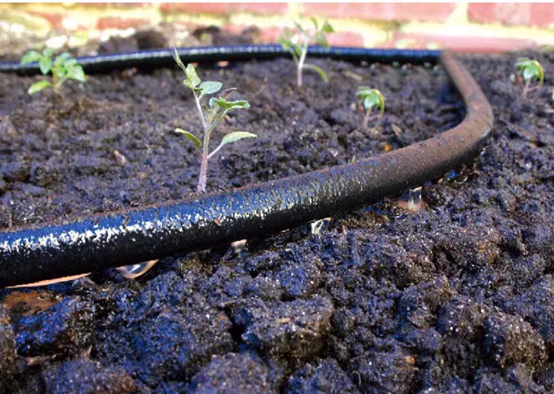 Can rubber nano seepage irrigation pipes be used for irrigation in saline-alkali soils?