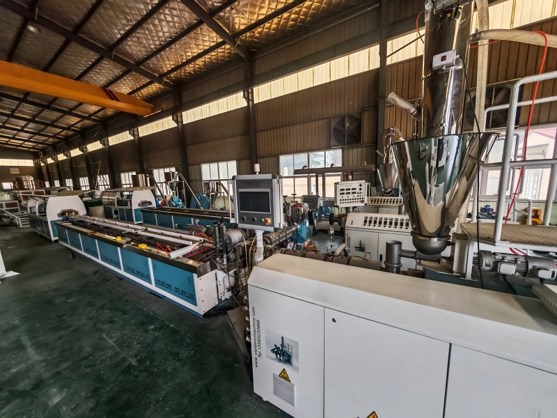 4 Cavity high speed WPC profile production line for middle east customer