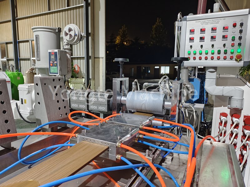 What to do when there are bubbles or depressions on the surface of WPC decking