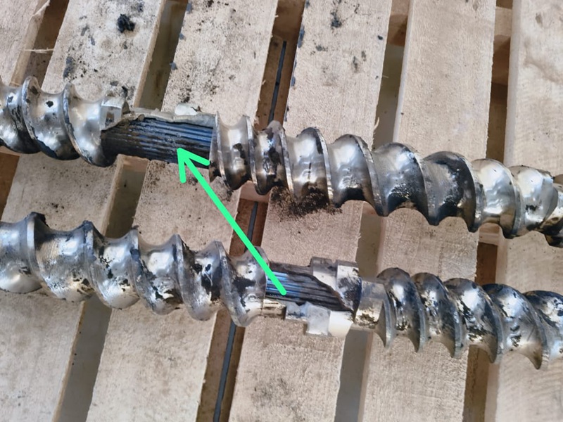 Why screw of WPC granulator machine break down in running?