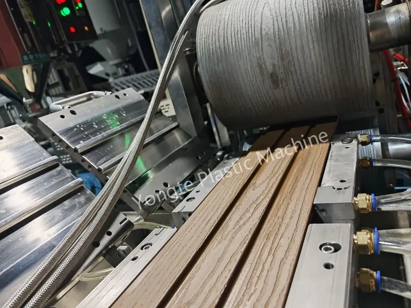 Yongte Successfully Completes Factory Acceptance Test for European Client’s WPC Fence Making machine