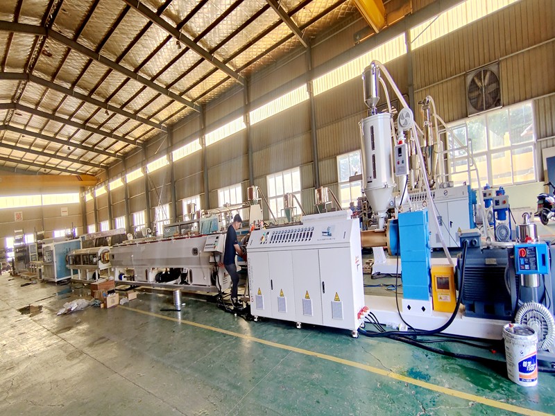 HDPE Pipe Production Machine