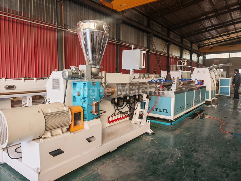Yongte Rubber Permeable Irrigation Pipe Machine