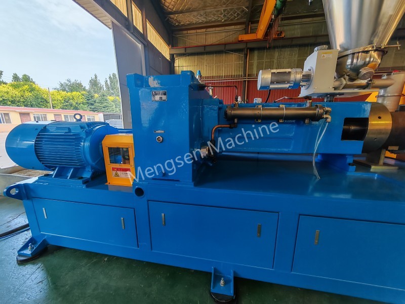 Conical Twin-Screw Extruder